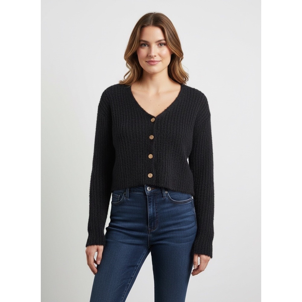 NWT Love Tree Large Black Fuzzy Ribbed Cropped V-Neck Button Front Cardigan